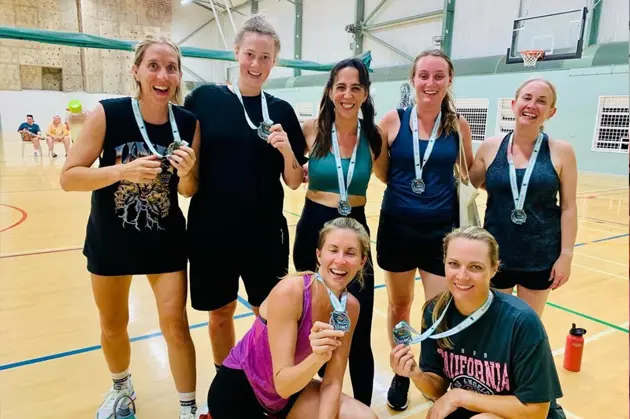 Basketball Noosa Cyclones Womens Division with Medals